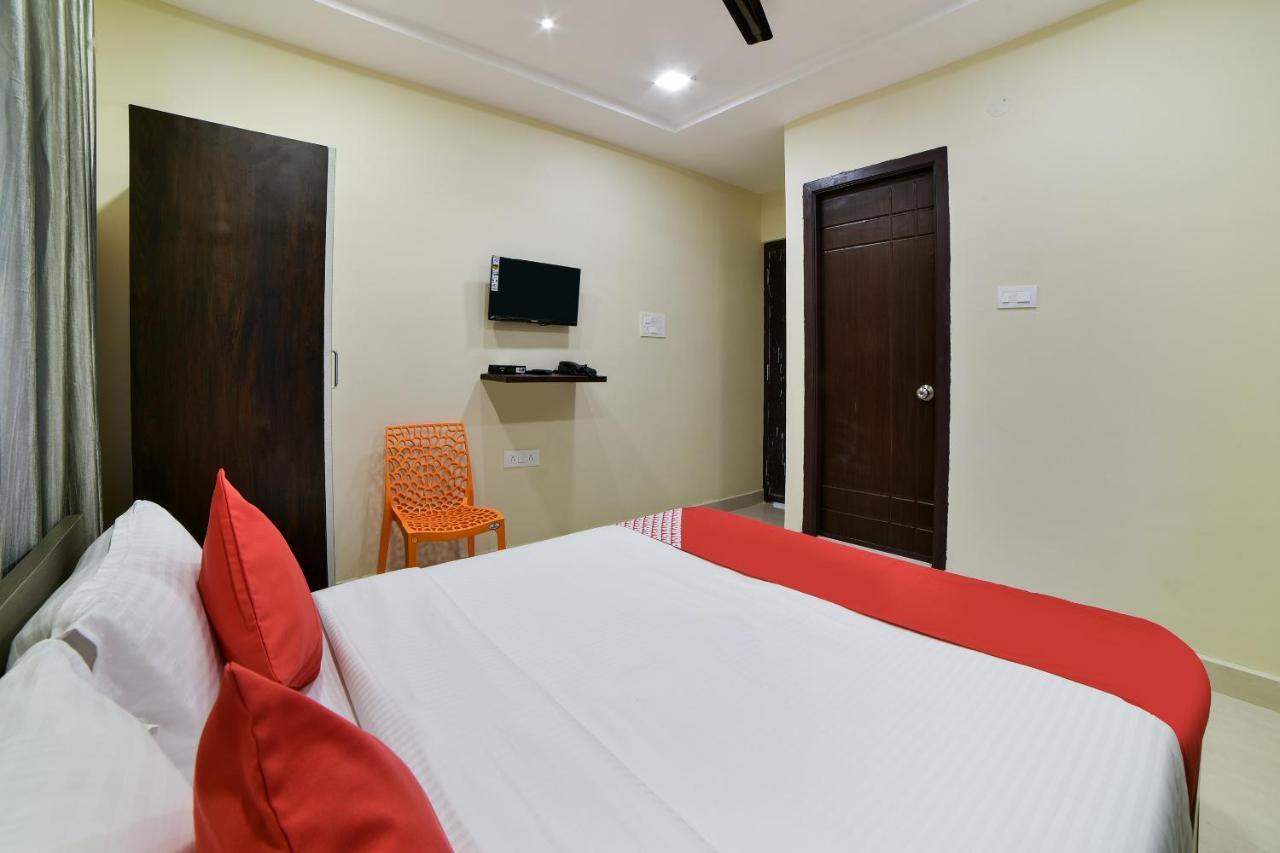 فندق Oyo 16606 Iconic Living حيدر أباد المظهر الخارجي الصورة