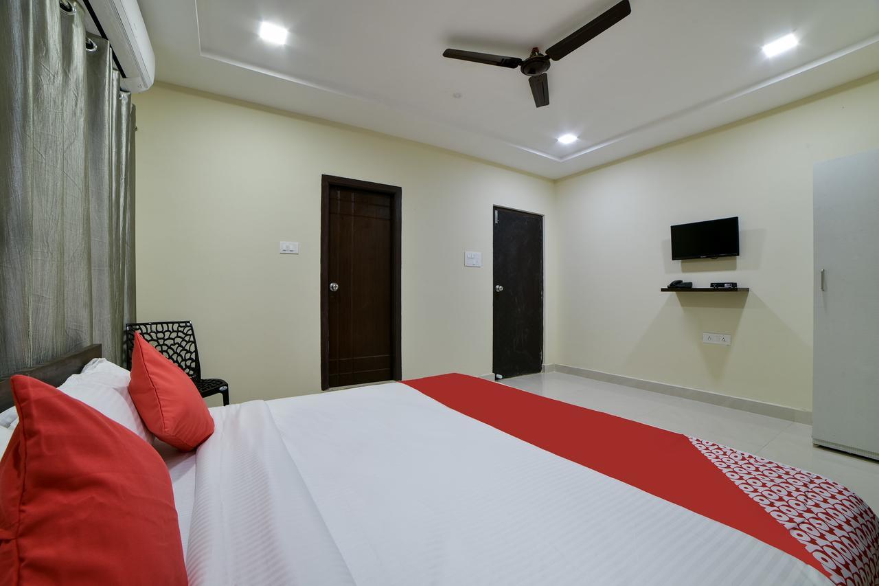 فندق Oyo 16606 Iconic Living حيدر أباد المظهر الخارجي الصورة